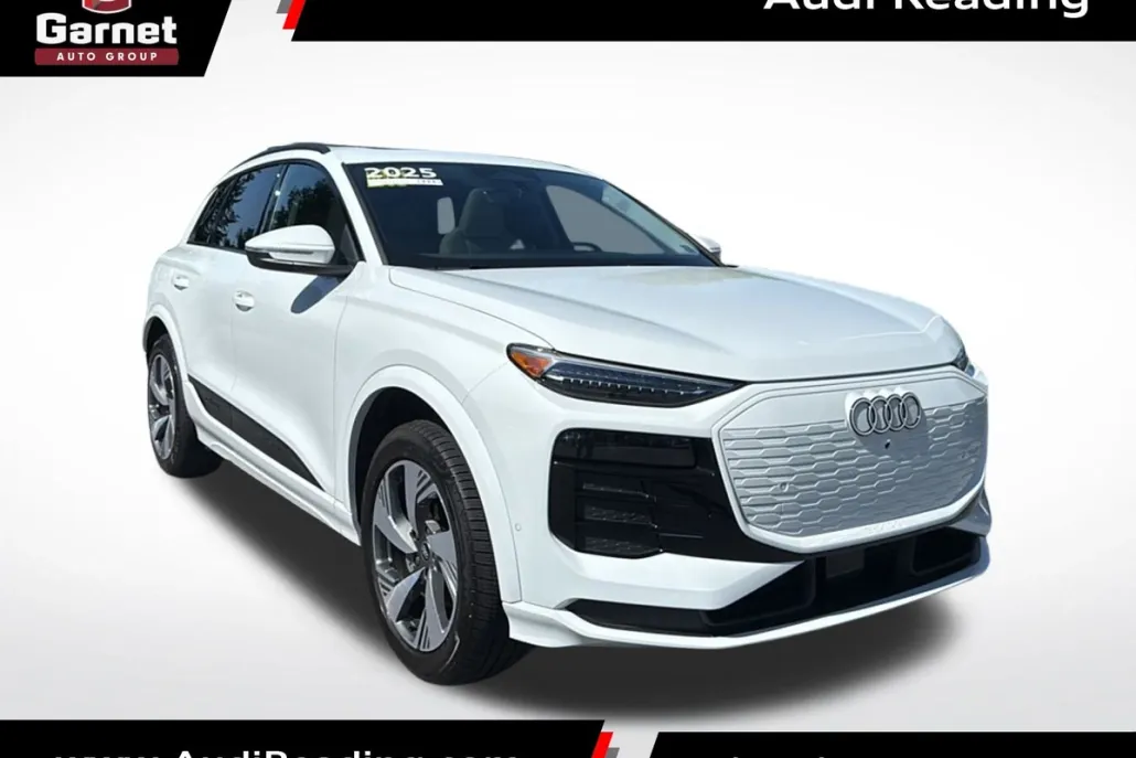 2025 Audi Q6 E-tron Premium Plus photo 1
