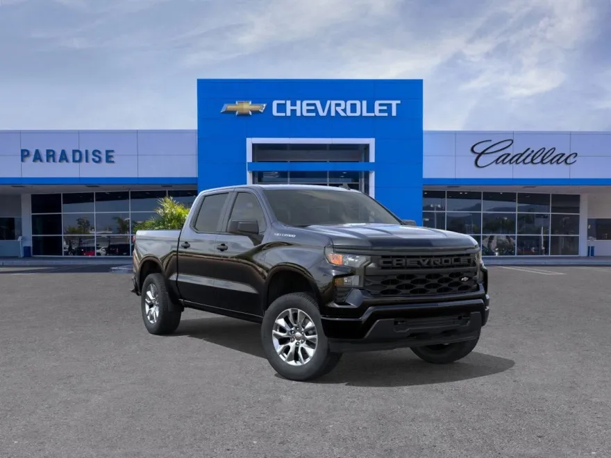 2026 Chevrolet Silverado Custom photo 1