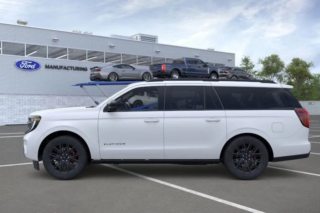 2025 Ford Expedition MAX Platinum photo 1
