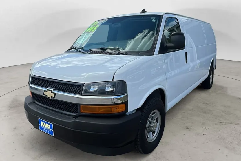 2019 Gmc Savana 2500 Cargo photo 1