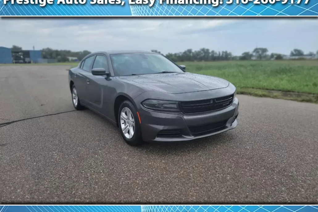 2020 Dodge Charger SXT photo 1