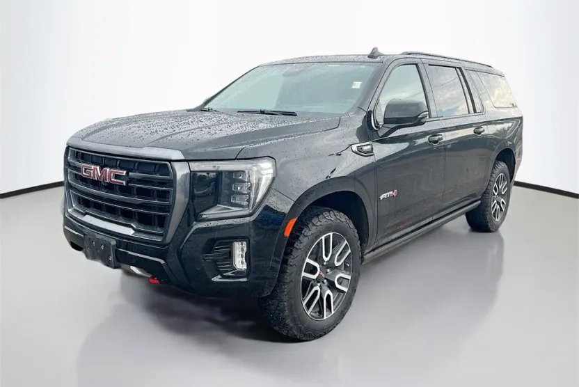 2023 Gmc Yukon XL AT4 photo 1