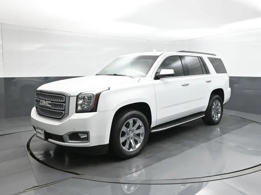 2017 Gmc Yukon SLT photo 1