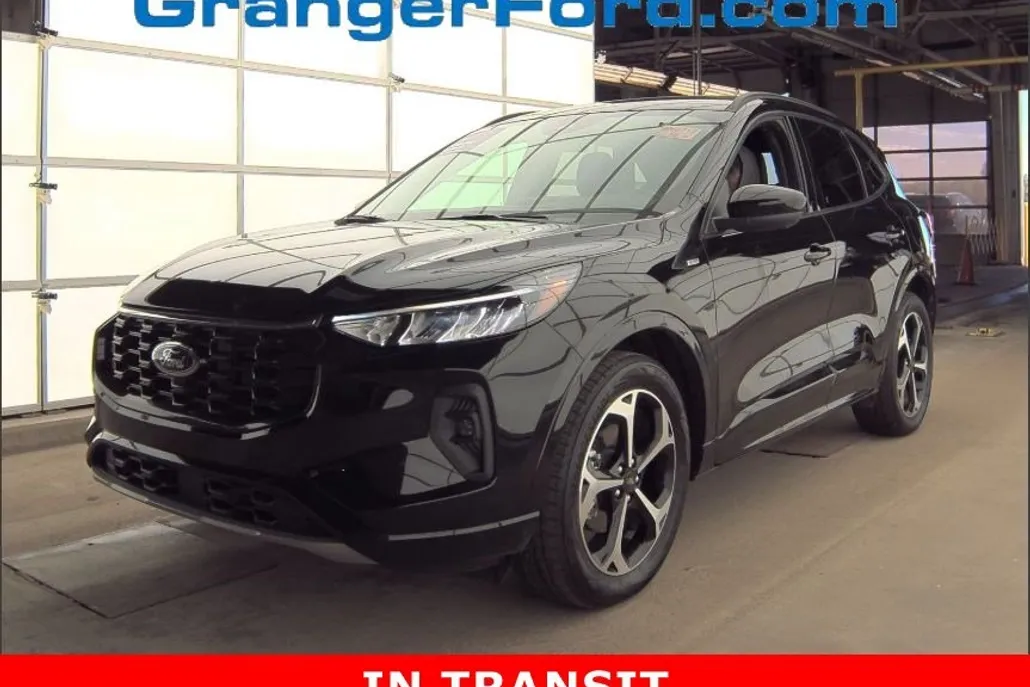 2023 Ford Escape ST-Line Select photo 1