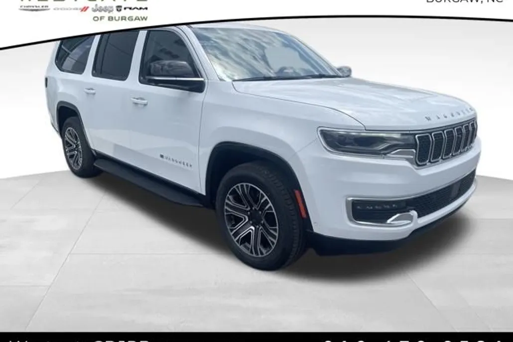 2024 Jeep Wagoneer L photo 1