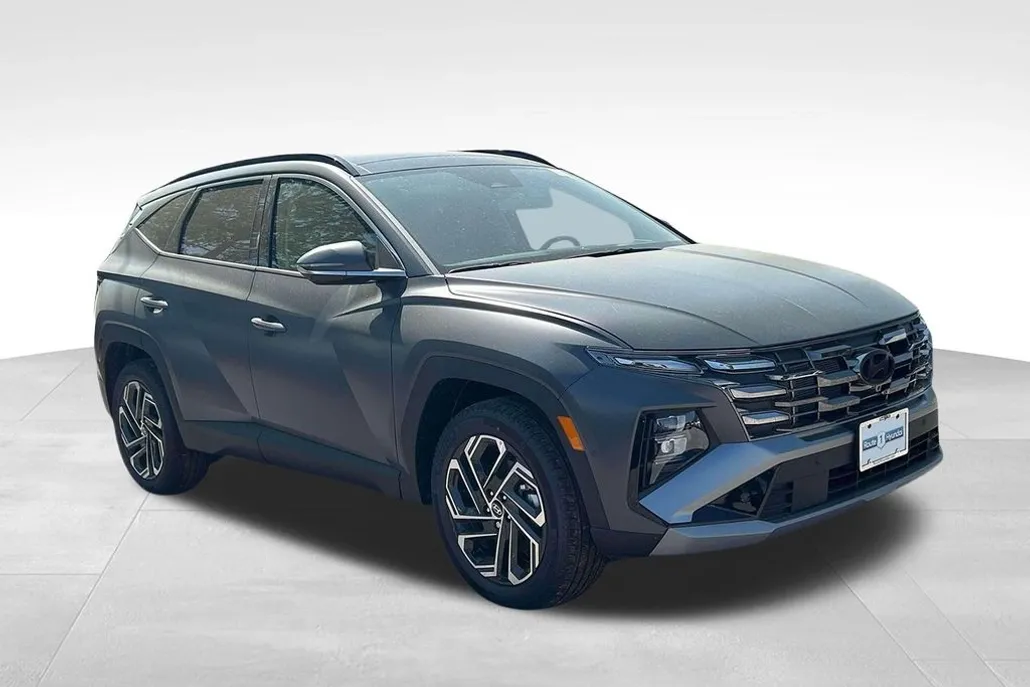 2025 Hyundai Tucson Limited photo 1