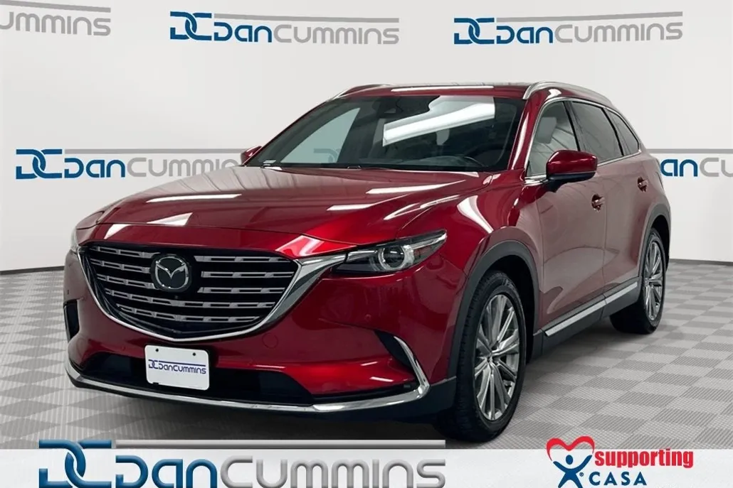 2023 Mazda CX-9 Signature photo 1