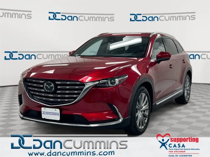 2023 Mazda CX-9 Signature photo 1