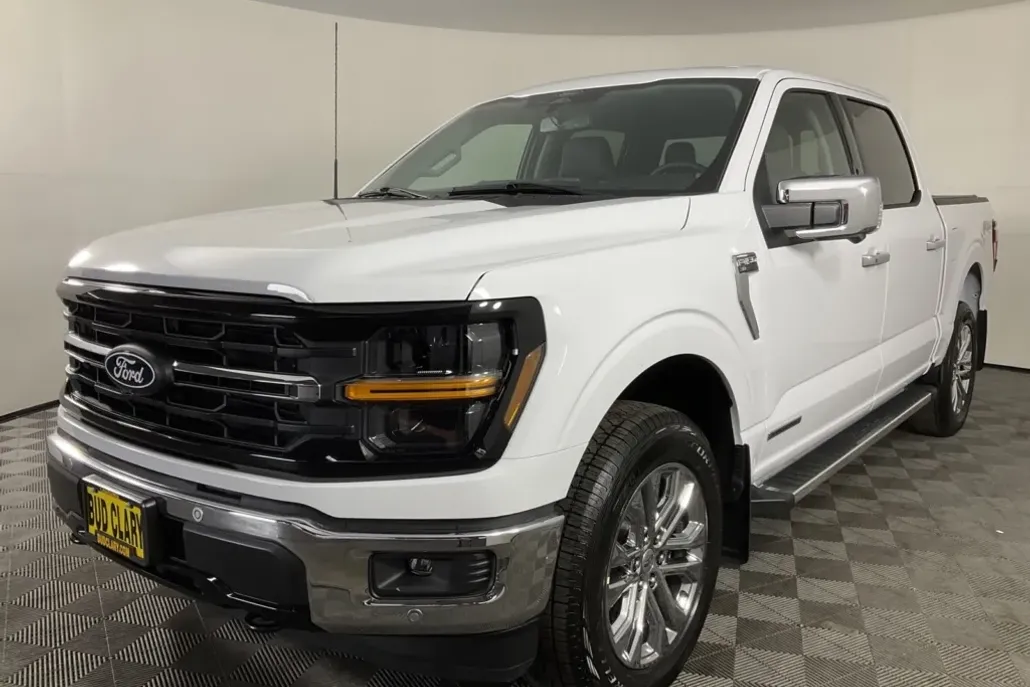 2024 Ford F-150 XLT photo 1