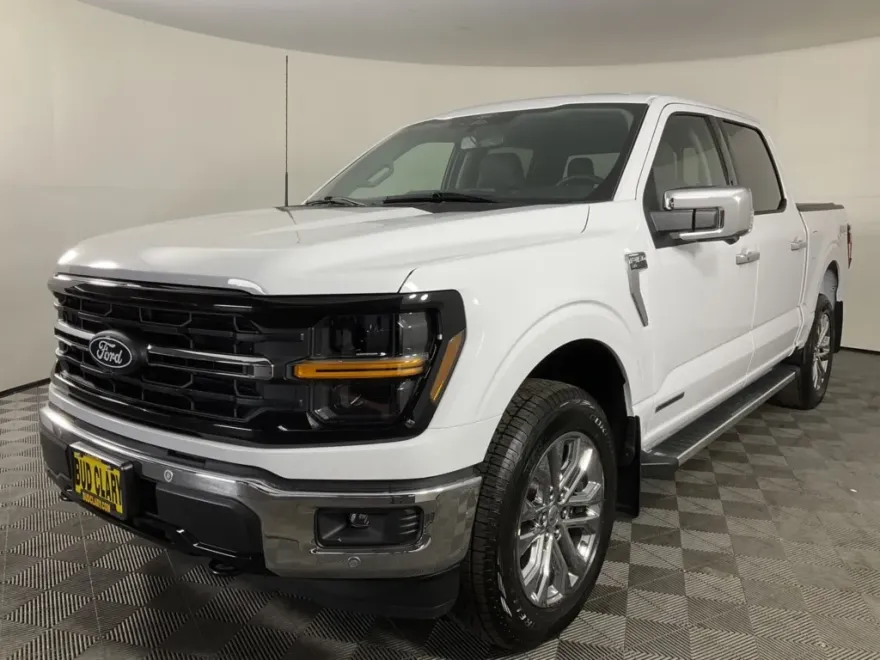 2024 Ford F-150 XLT photo 1