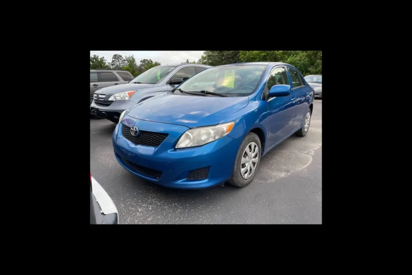 2009 Toyota Corolla photo 1