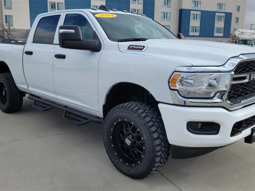 2024 Ram 2500 Tradesman photo 1