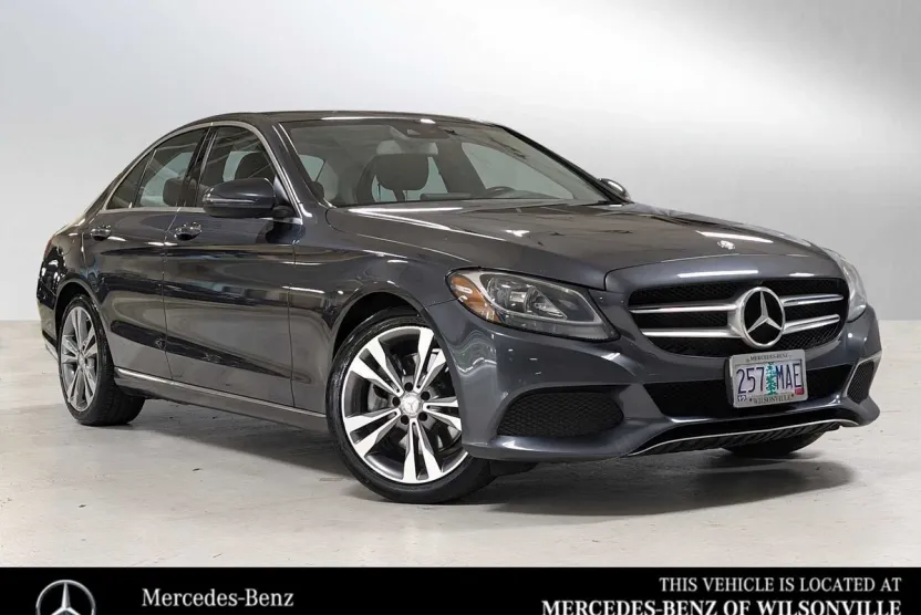 2016 Mercedes Benz C 300 photo 1