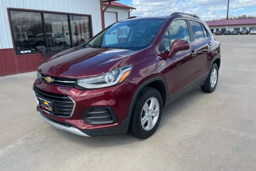 2017 Chevrolet Trax LT photo 1