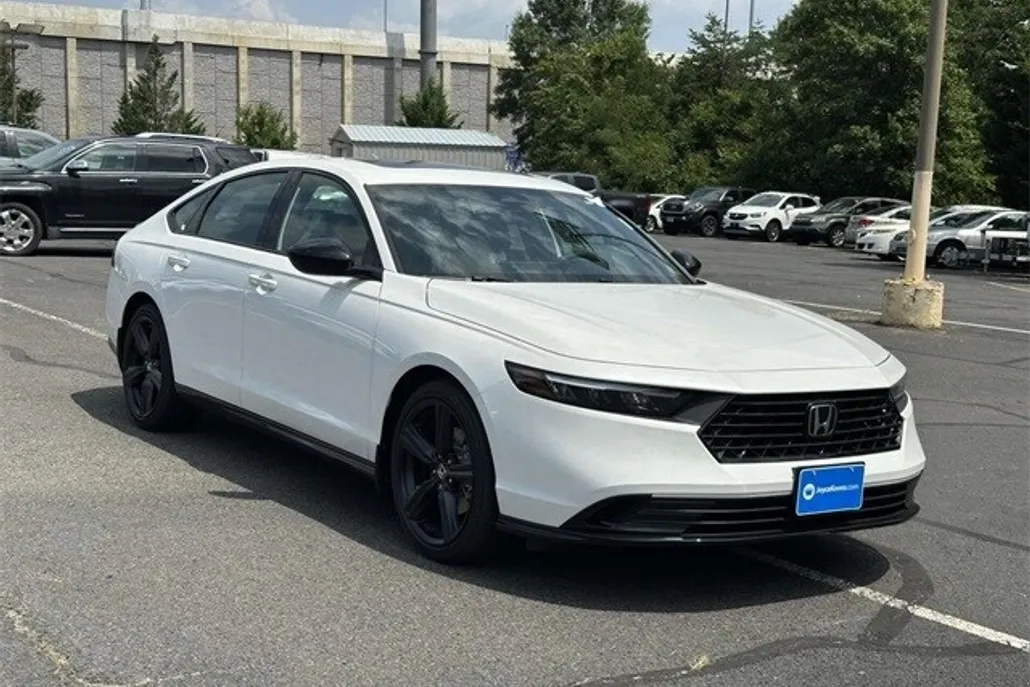 2025 Honda Accord Hybrid Sport-L photo 1