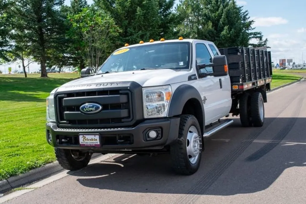2011 Ford F-450 photo 1