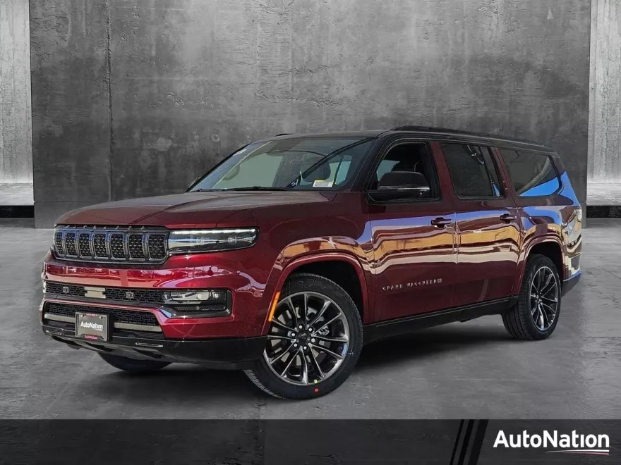 2025 Jeep Grand Wagoneer L II photo 1