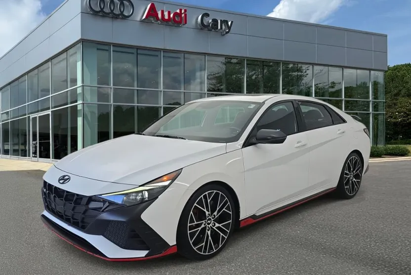 2022 Hyundai Elantra N Base photo 1