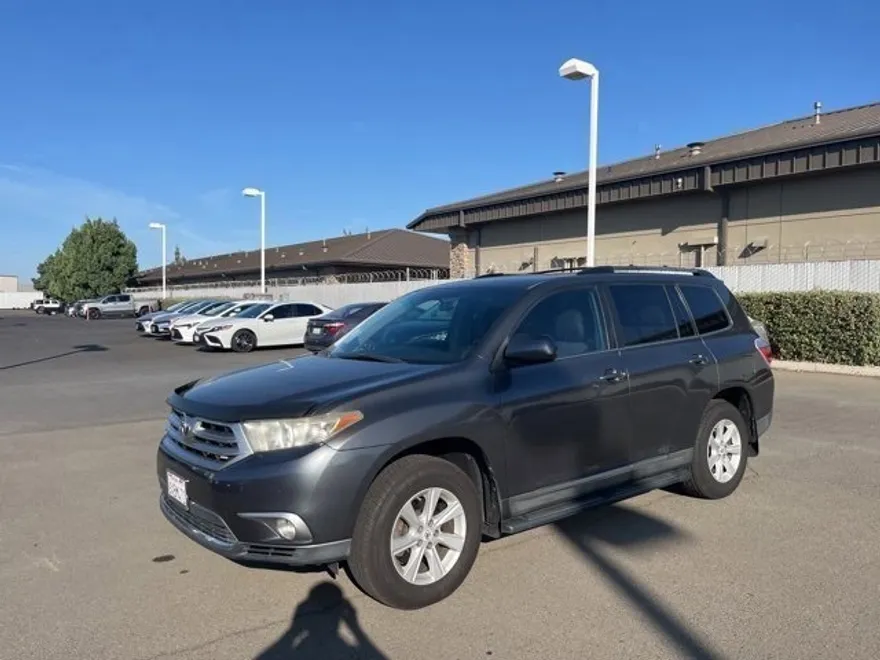 2012 Toyota Highlander Base Hybrid photo 1