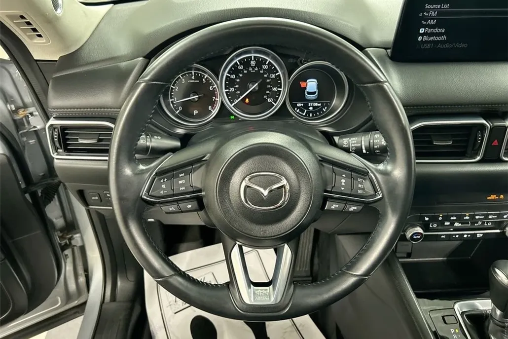 2021 Mazda CX-5 Touring photo 1