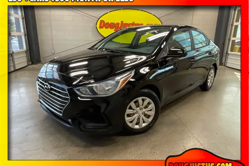 2020 Hyundai Accent SE photo 1