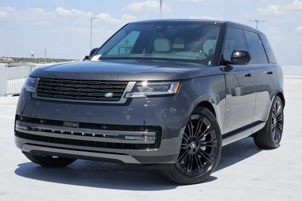 2025 Land Rover Range Rover SE photo 1