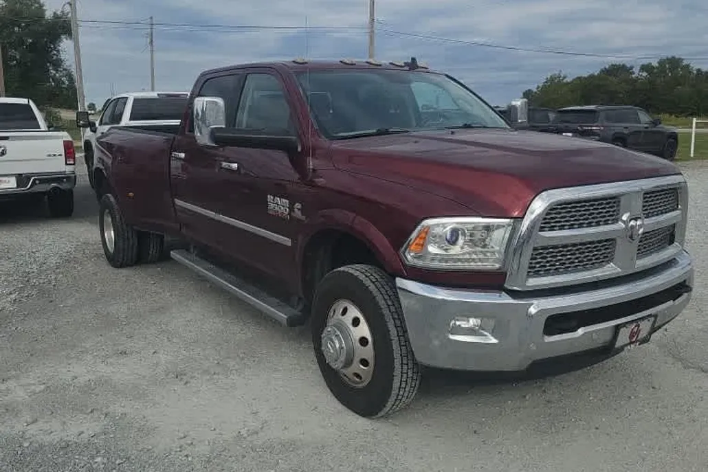 2016 Ram 3500 Laramie photo 1
