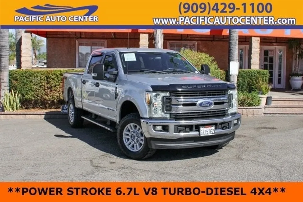 2017 Ford F-250 XLT photo 1