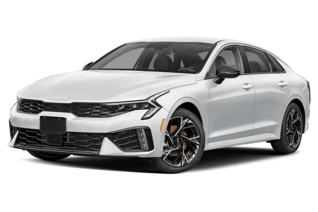 2025 Kia K5 GT-Line photo 1