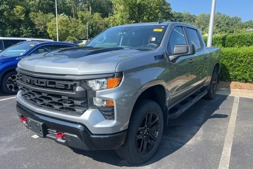 2023 Chevrolet Silverado 1500 Custom Trail Boss photo 1