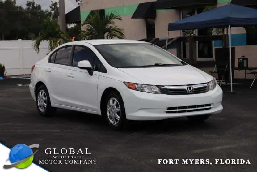 2012 Honda Civic LX photo 1
