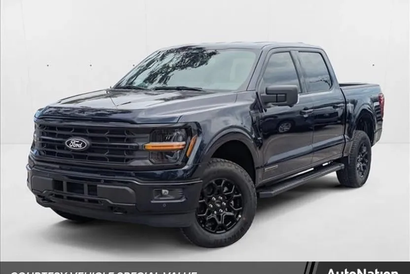 2025 Ford F-150 XLT photo 1