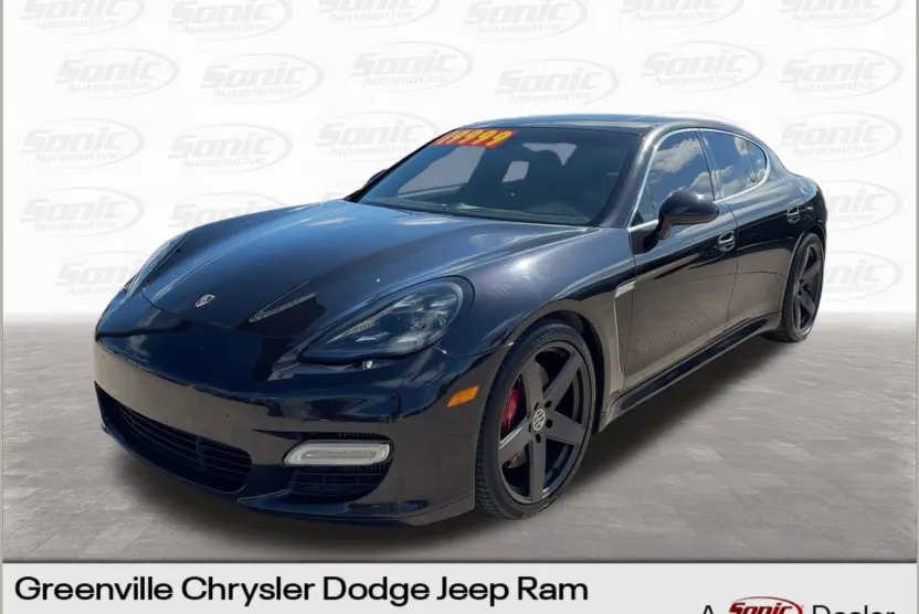 2010 Porsche Panamera Turbo photo 1