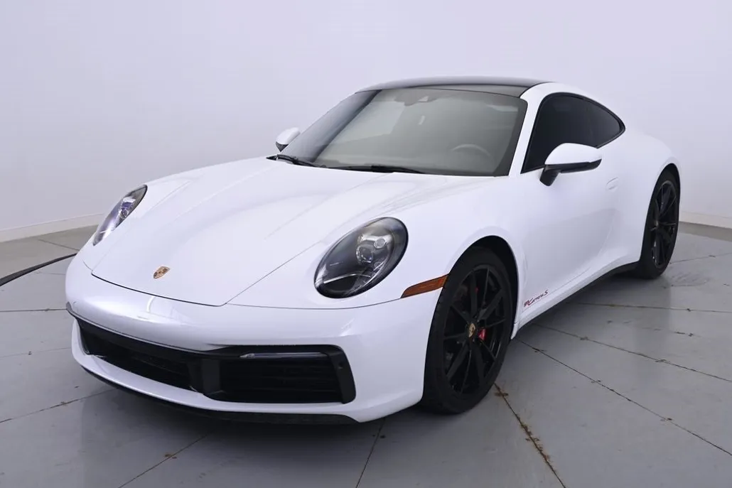 2024 Porsche 911 S photo 1