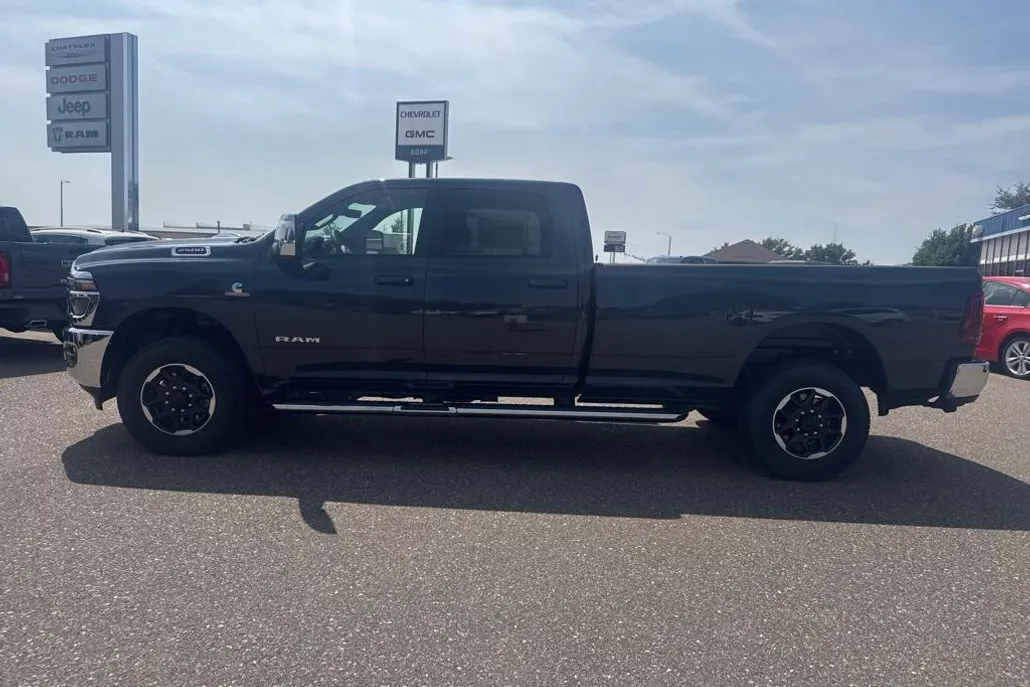 2025 Ram 2500 Laramie photo 1