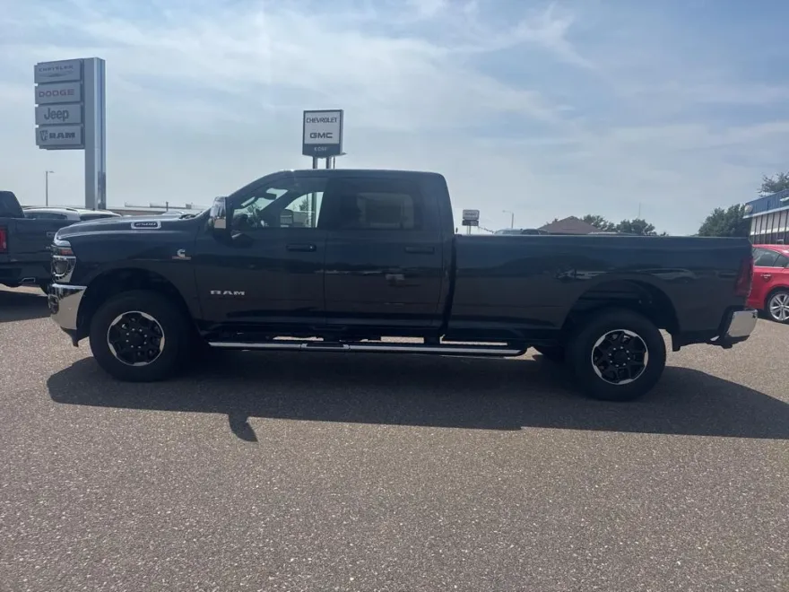 2025 Ram 2500 Laramie photo 1
