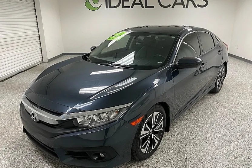 2018 Honda Civic EX-T photo 1