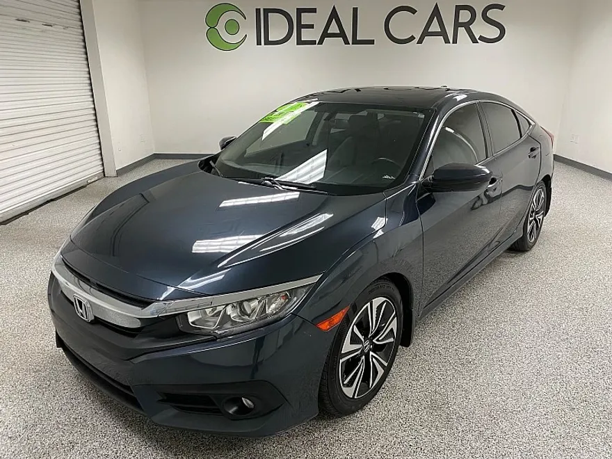 2018 Honda Civic EX-T photo 1
