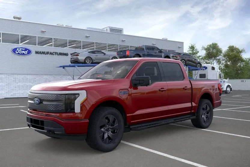 2025 Ford F-150 Lightning photo 1
