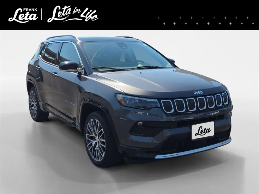 2022 Jeep Compass Limited photo 1