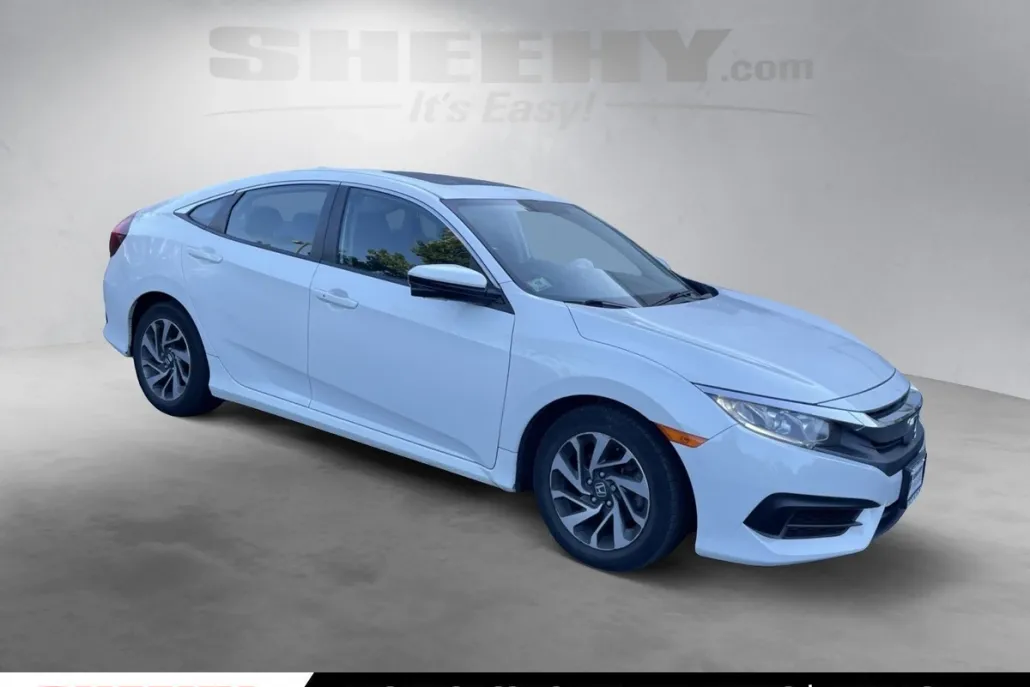 2017 Honda Civic EX photo 1