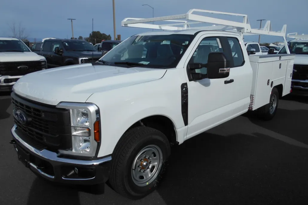 2025 Ford F-250 XL photo 1
