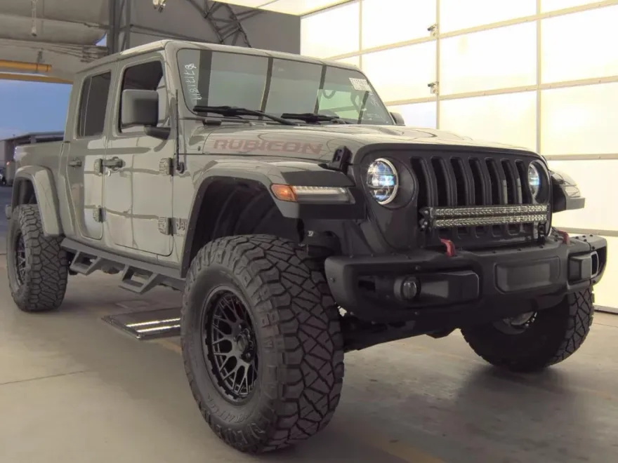 2020 Jeep Gladiator Rubicon photo 1