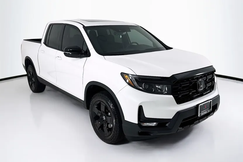 2025 Honda Ridgeline Black Edition photo 1