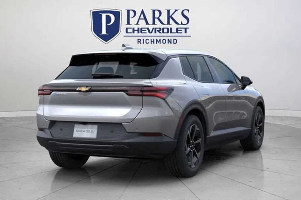 2026 Chevrolet Equinox 1LT photo 1