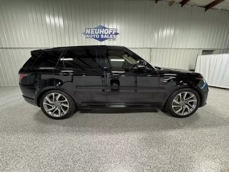 2019 Land Rover Range Rover Sport HSE photo 1