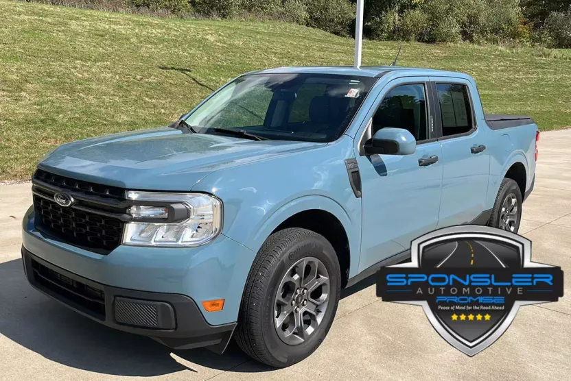 2022 Ford Maverick XLT photo 1