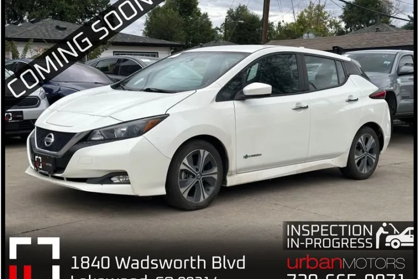 2019 Nissan Leaf SV photo 1