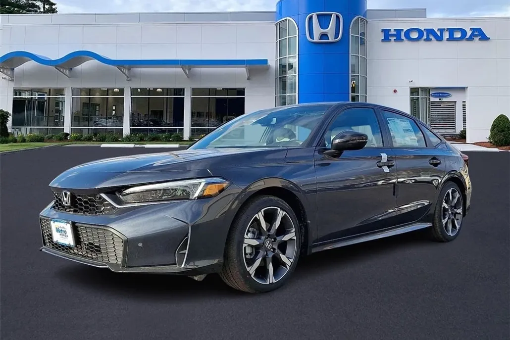 2025 Honda Civic Sport Touring photo 1