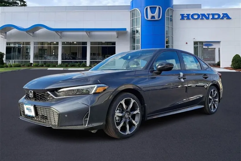 2025 Honda Civic Sport Touring photo 1